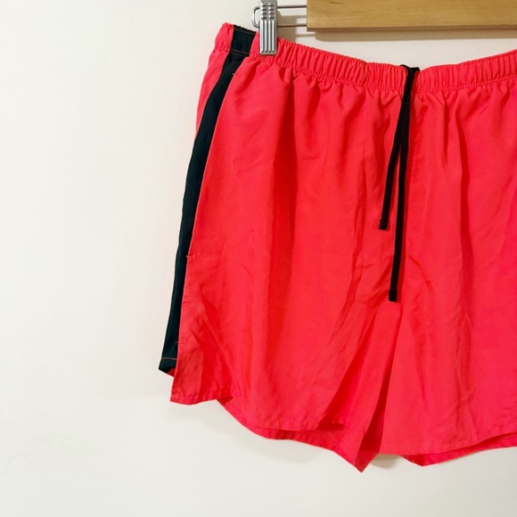 Nike Dri Fit Womens Bright Color Shorts Size XL Athletic Gym Running - Picture 7 of 8